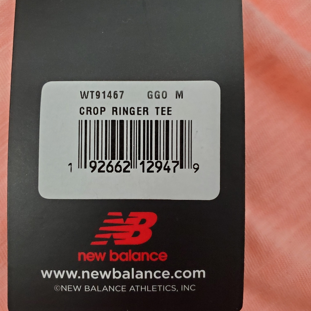 New Balance Crop Ringer Tee - Picture 8 of 10